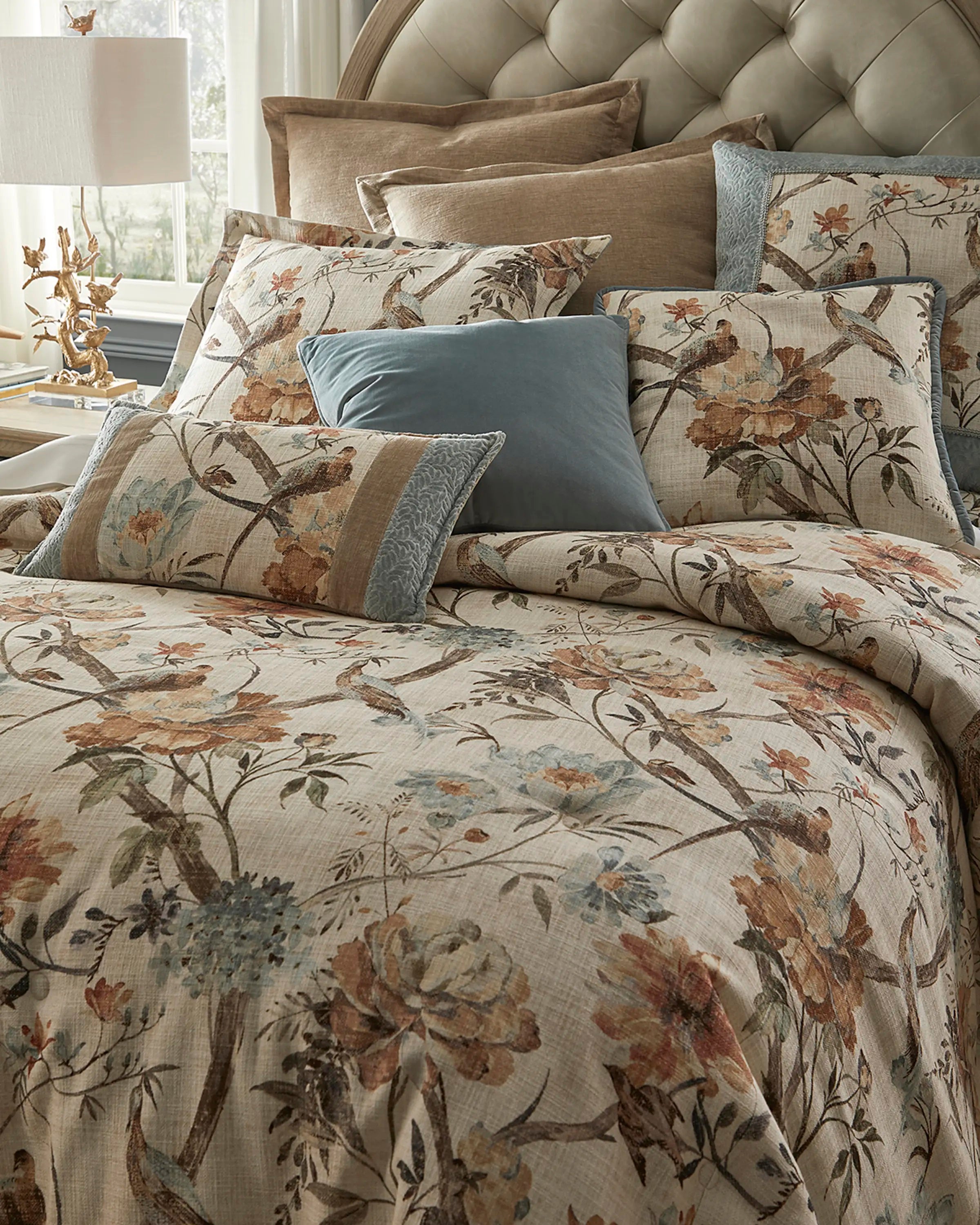 Acworth Lumbar Pillow