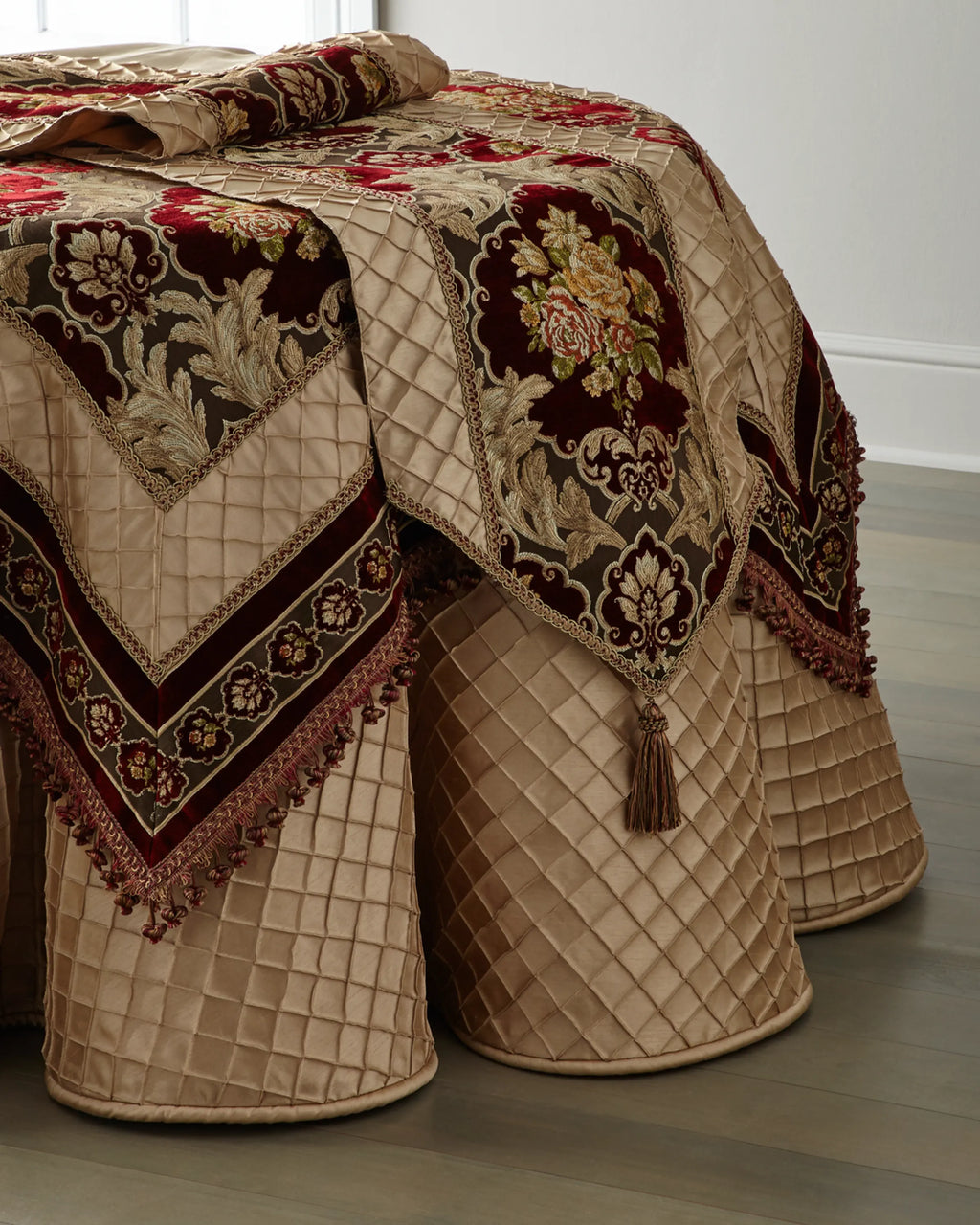 Alias 54" Table Square