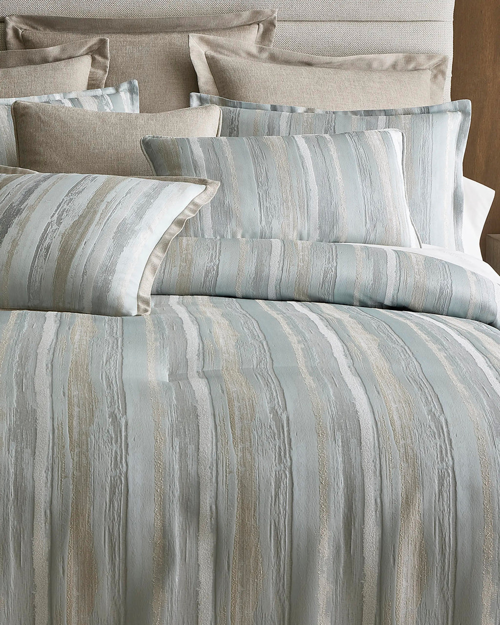 Atmosphere Queen 3 Piece Comforter Set