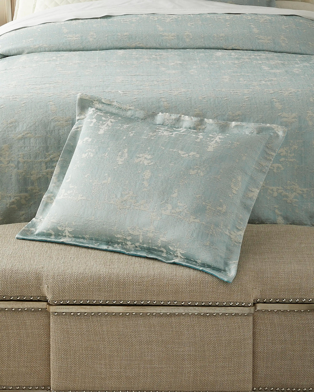 Ava King 3 Piece Comforter Set