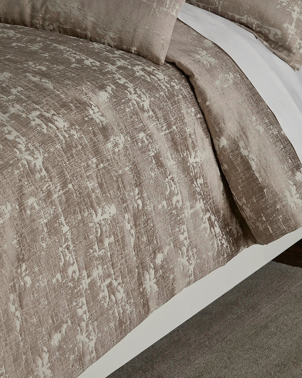 Ava Queen 3 Piece Duvet Set