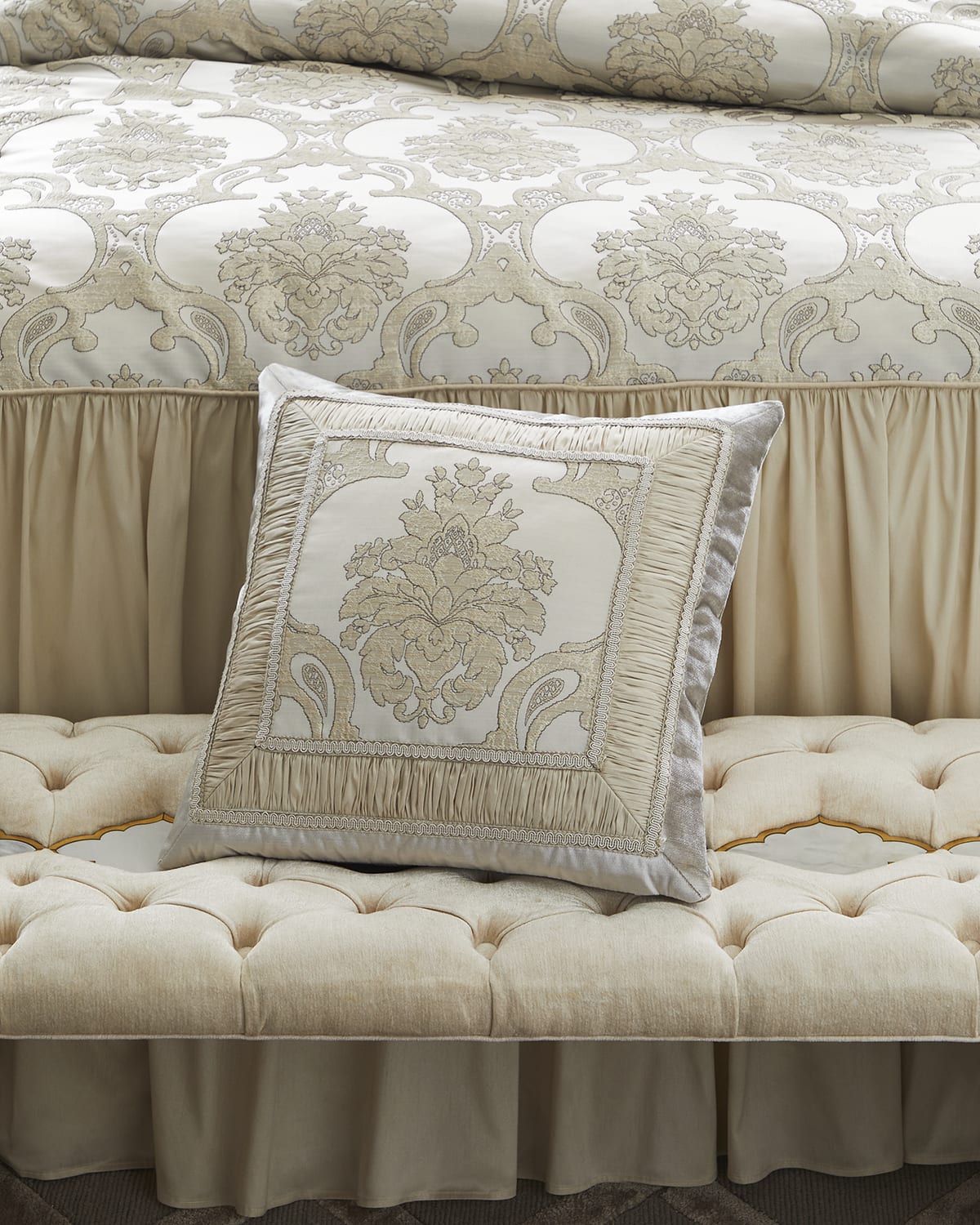 Elizabeth 20X20 Pillow
