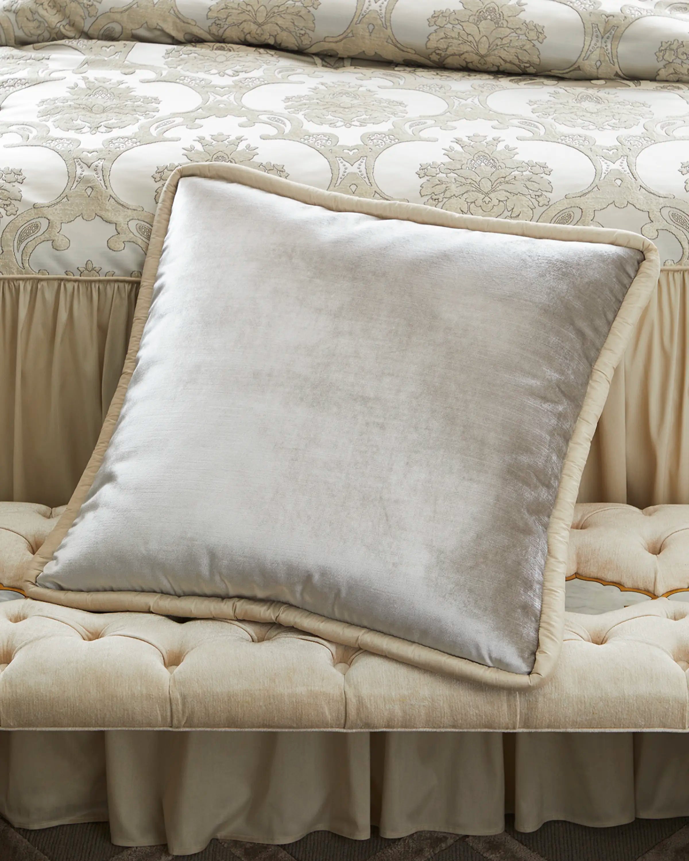 Elizabeth Velvet Euro Sham