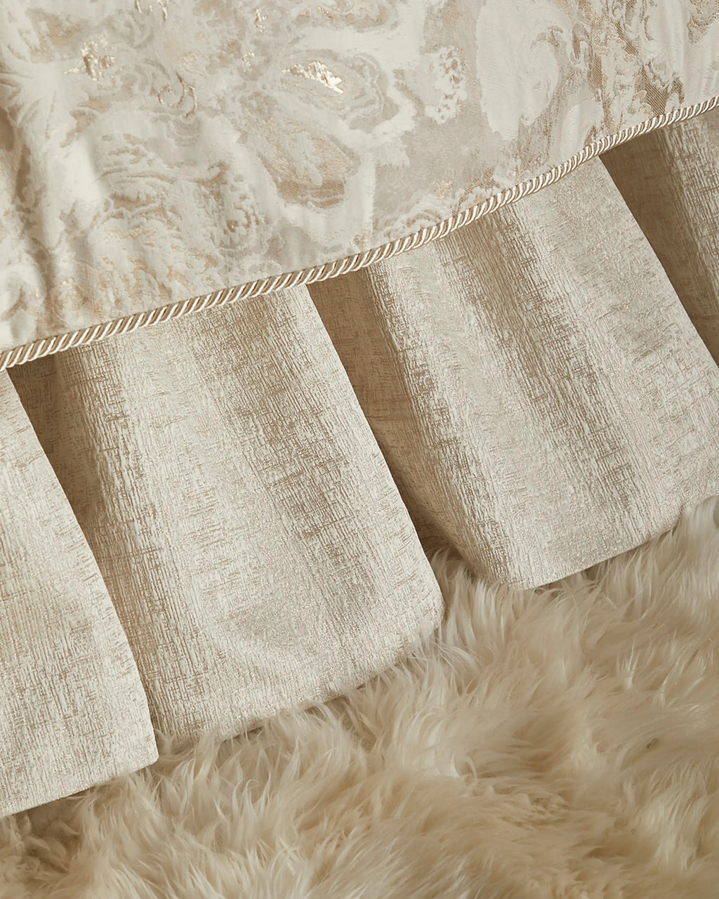 Giselle Queen Ruffled Bed Skirt
