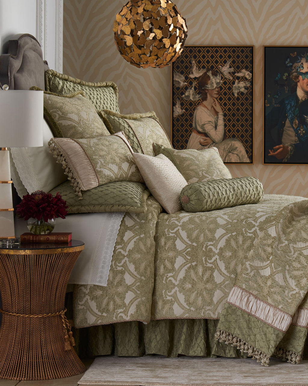 Anastasia Cal.King Shirred Bed Skirt