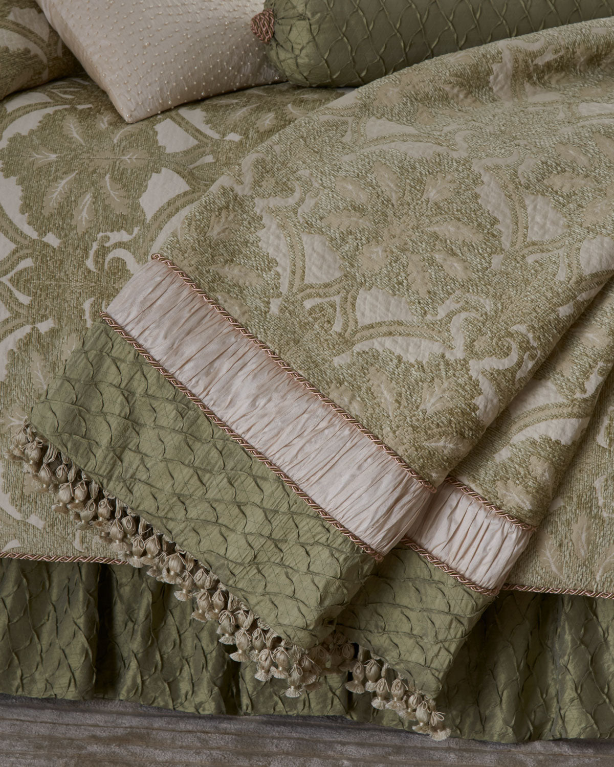 Anastasia 3 Piece King Comforter Set