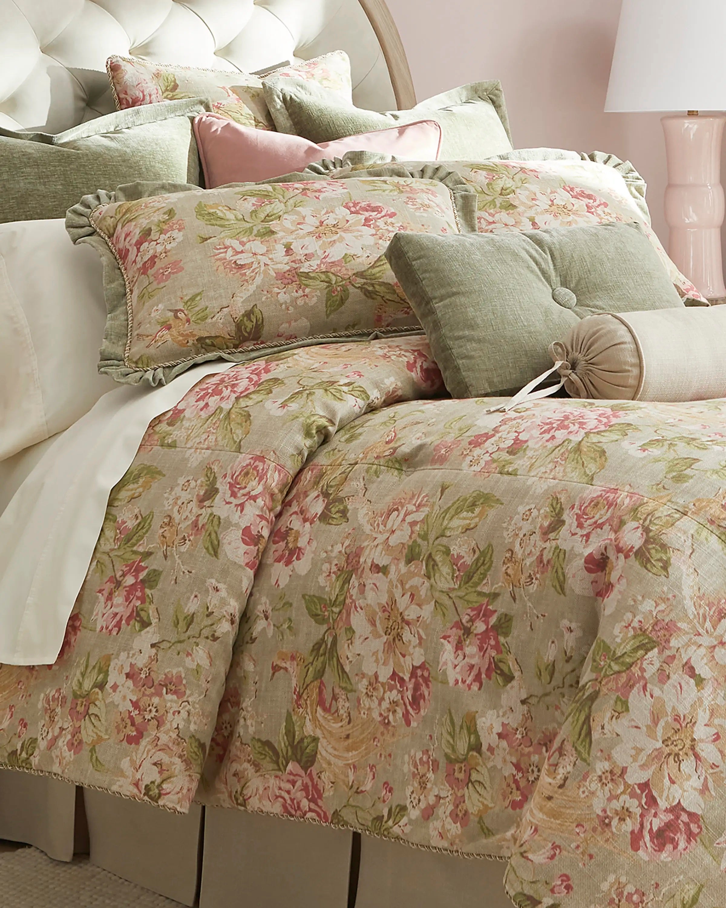 Hidden Pond Queen 3 Piece Comforter Set
