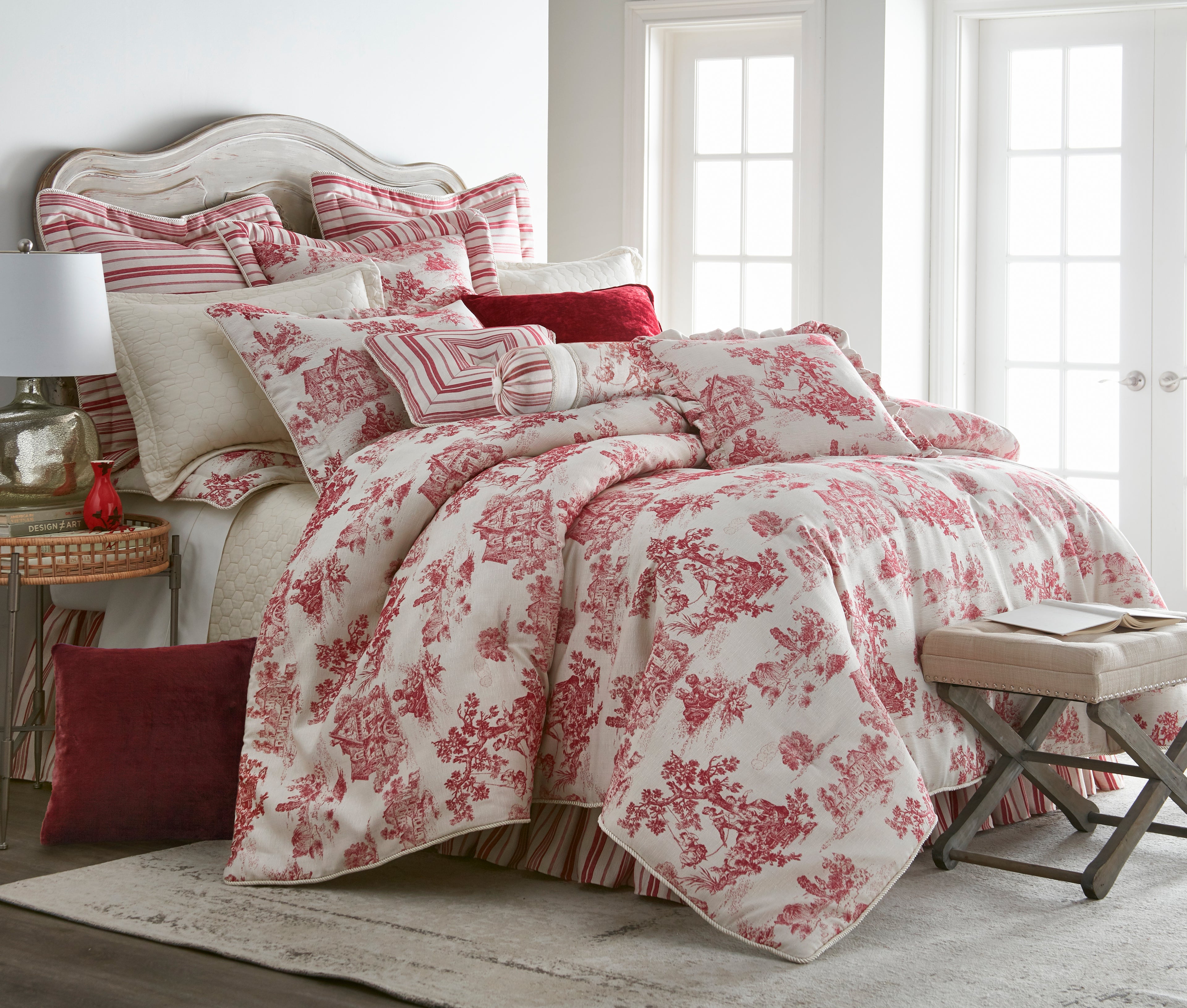 Austin Horn Collection Cosmopolitan Toile - Red