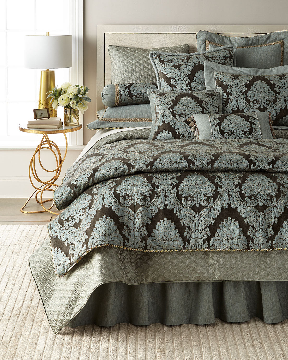 Radiance 3 Piece Queen Comforter Set