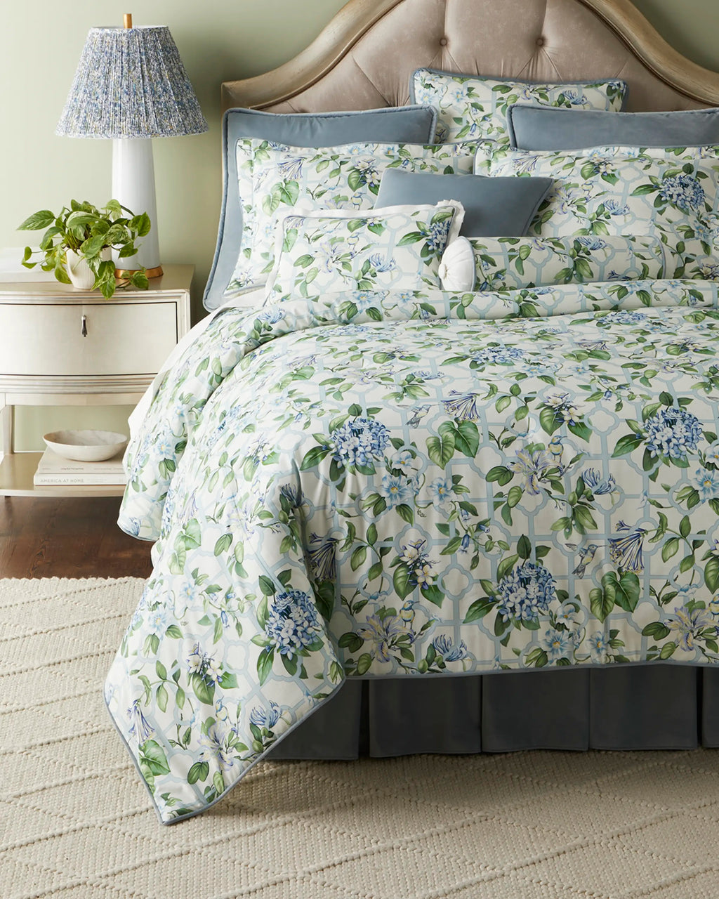 Treillage Queen Velvet Box Pleat Bed Skirt