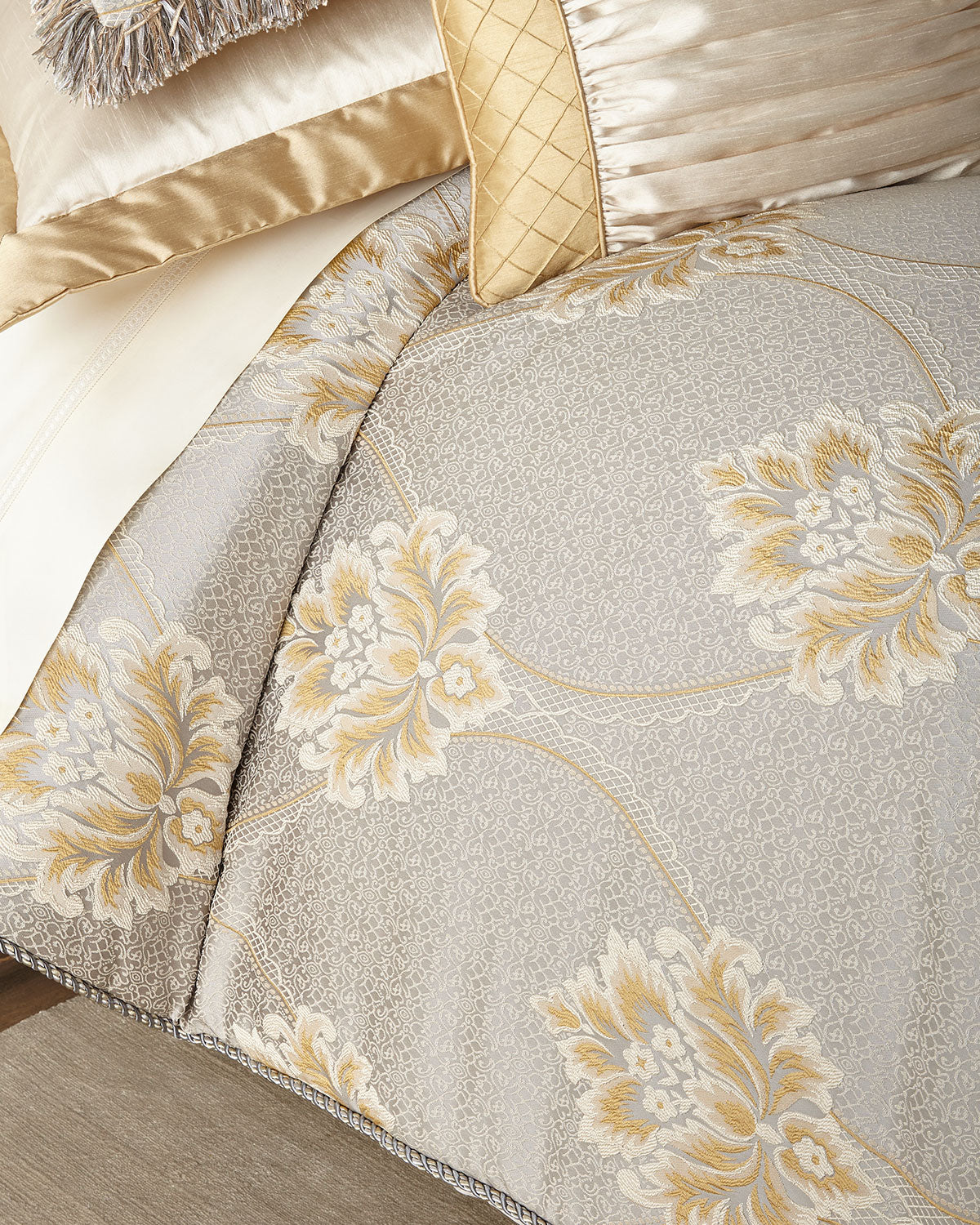 Valencia Ruffled Round Pillow