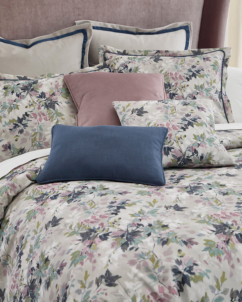 Wisteria Double Flanged Euro Sham